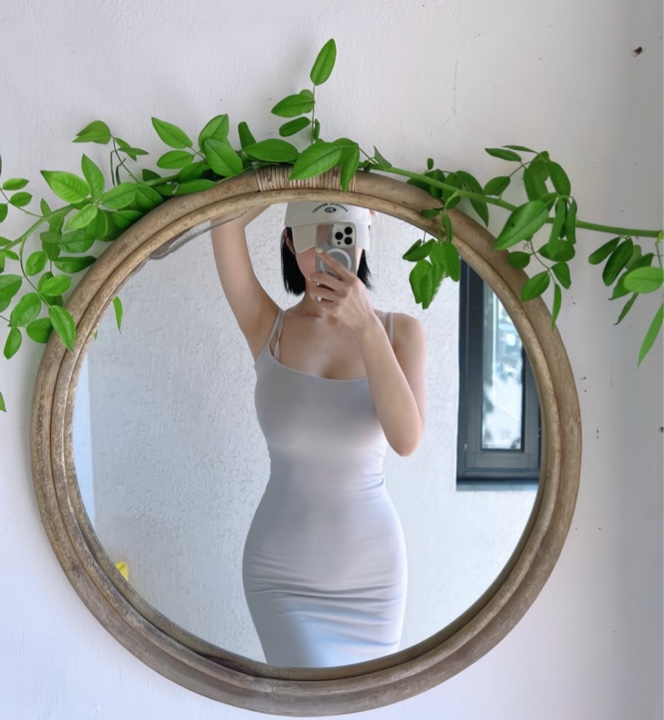 escorts companion upscale Interests Duo Couple-friendly Disability-friendly Non-smoking Age Young Figure Curvy Tall Breasts Natural Hair Brunette Ethnicity European Tattoos None 