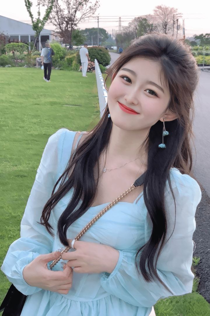 escorts companion upscale Interests Duo Couple-friendly Disability-friendly Non-smoking Age Young Figure Curvy Tall Breasts Natural Hair Brunette Ethnicity European Tattoos None 