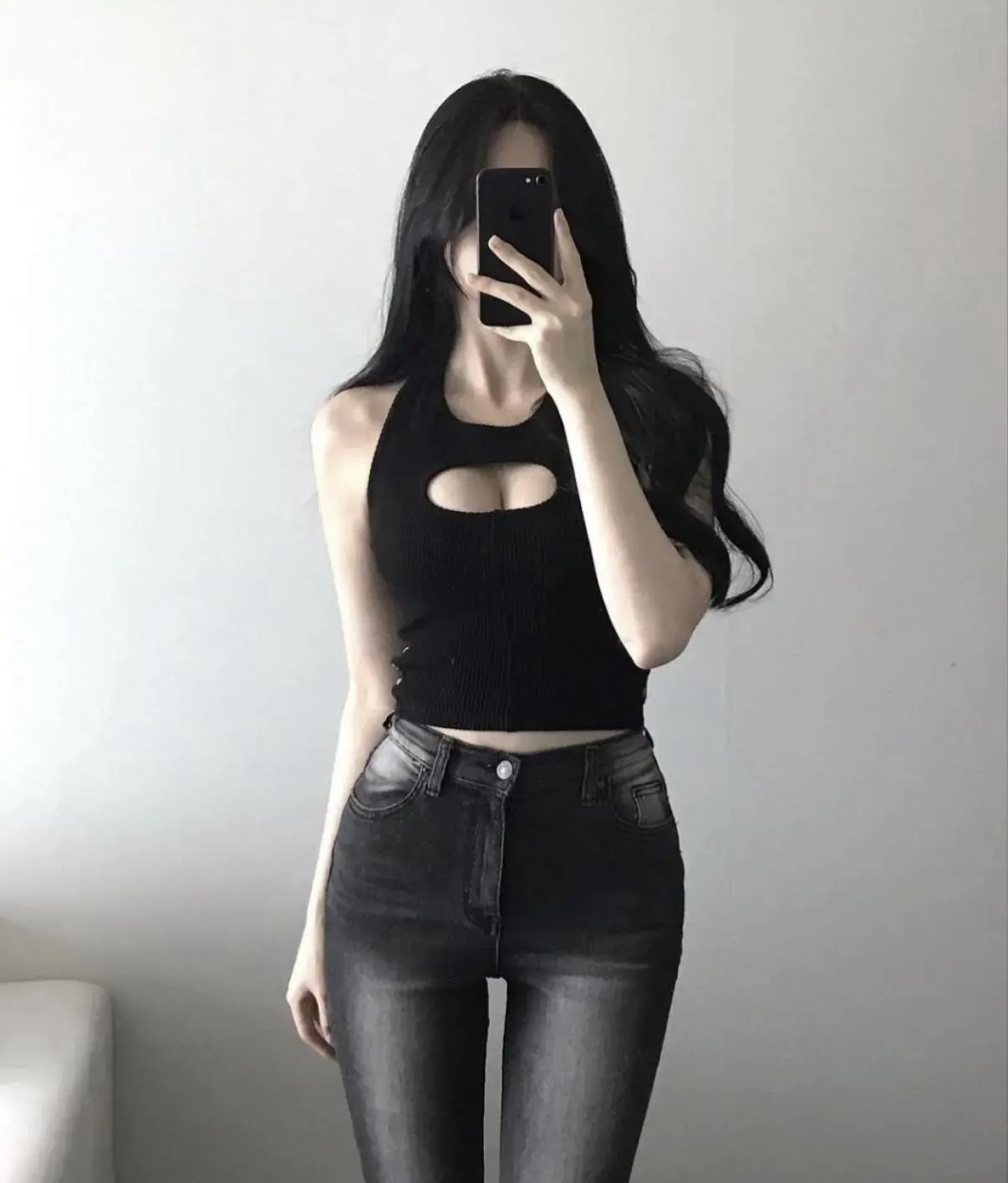 escorts companion upscale Interests Duo Couple-friendly Disability-friendly Non-smoking Age Young Figure Curvy Tall Breasts Natural Hair Brunette Ethnicity European Tattoos None 